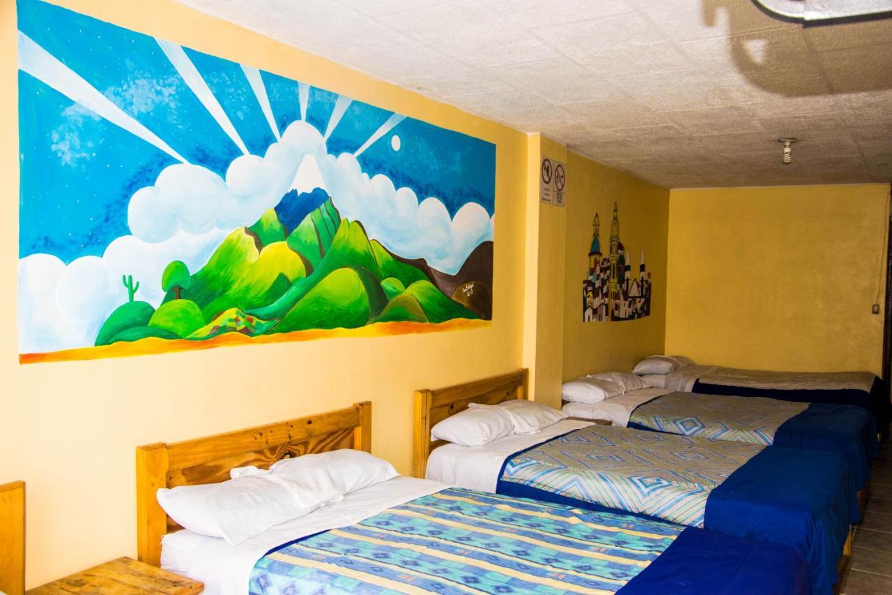 Отель La Posada Del Viajero Латакунга Экстерьер фото